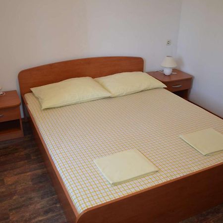 Apartments Krusvina Lun  Værelse billede